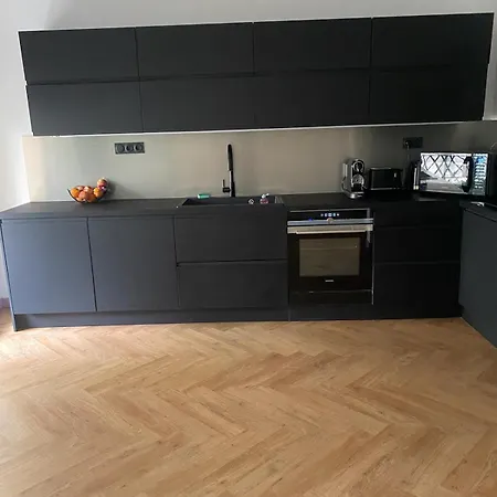 Trocadero Apartment *